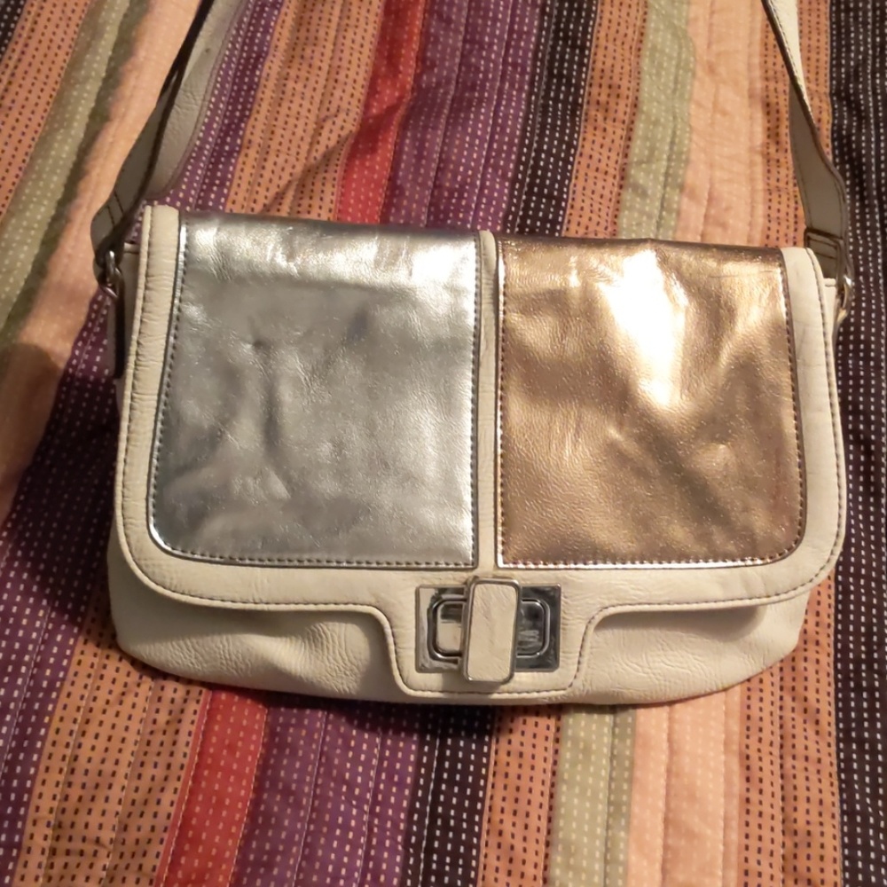 Chocolate New York Bone Metallic Shoulder Bag